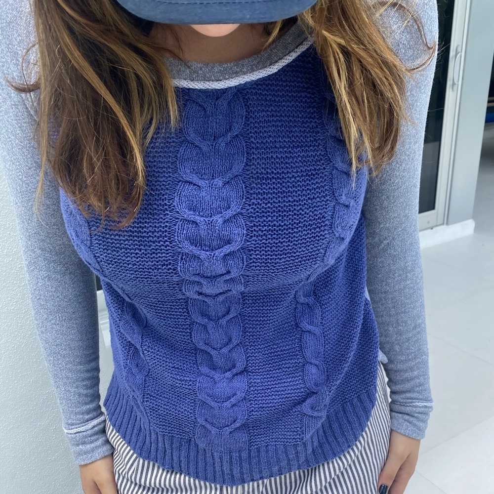 Cute knit sweater